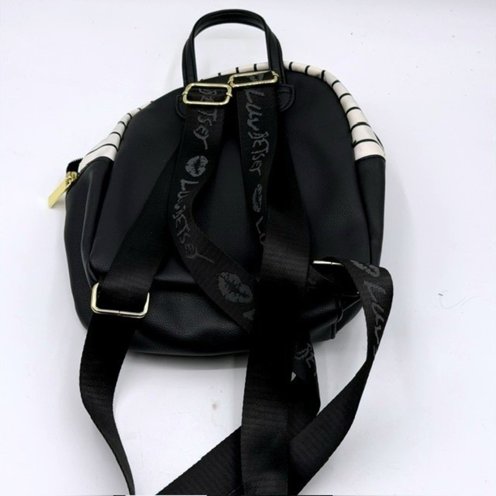 Luv Betsey by Betsey Johnson Mini Backpack Pink Black Heart Quilt Striped Chain - Picture 4 of 13